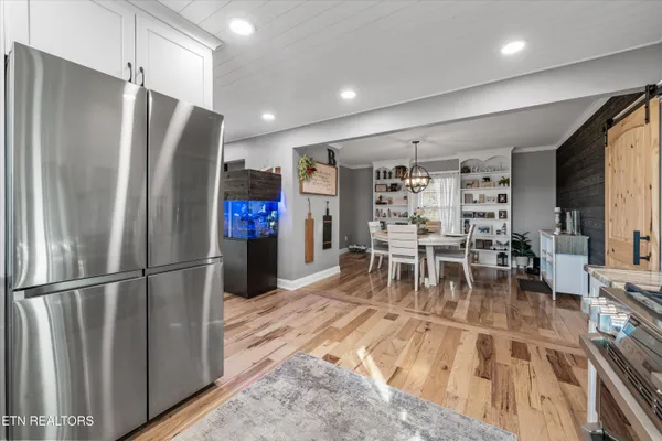 $750,000 | 2940 Beecarter Road, Dandridge, TN 37725