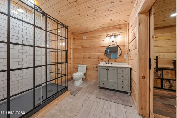 $750,000 | 2940 Beecarter Road, Dandridge, TN 37725