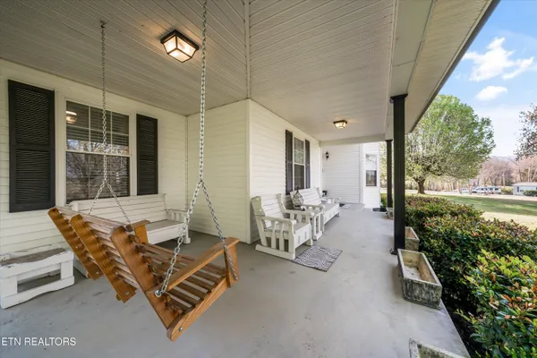 $750,000 | 2940 Beecarter Road, Dandridge, TN 37725