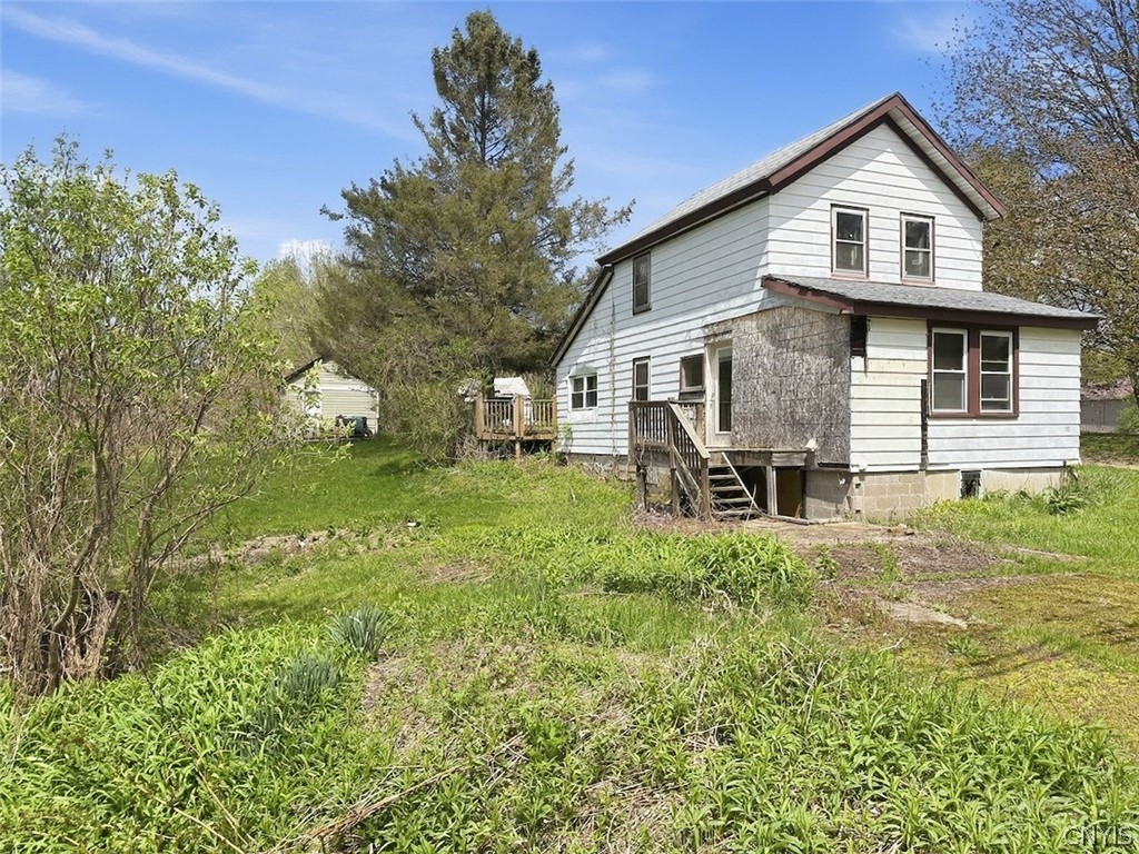834 Rowlee Road Fulton, NY 13069 - Photo 2 of 17
