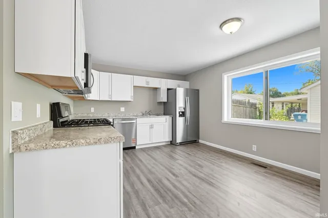 $174,900 | 1186 Braeburn Drive, New Haven, IN 46774