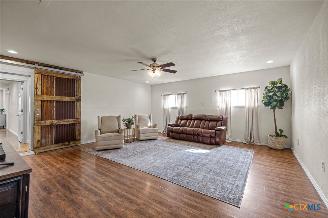 3340 Wilson Valley Road Little River-Academy, TX 76554 - Photo 11 of 47 Living room