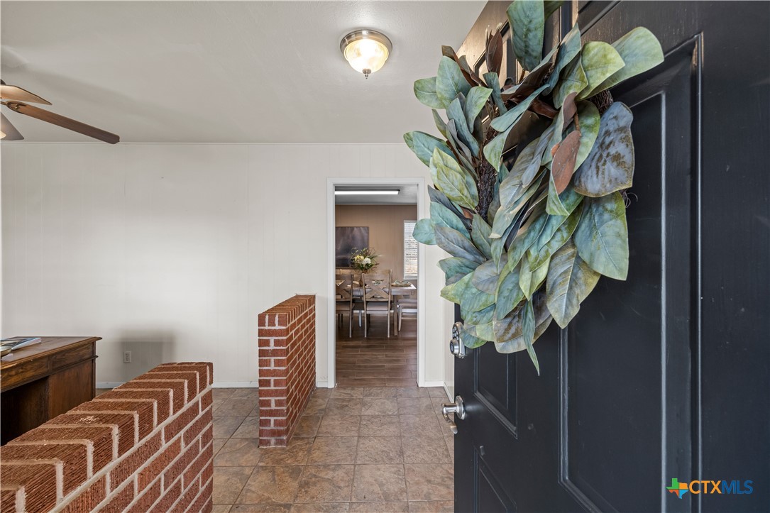 3340 Wilson Valley Road Little River-Academy, TX 76554 - Photo 2 of 47 Entry way