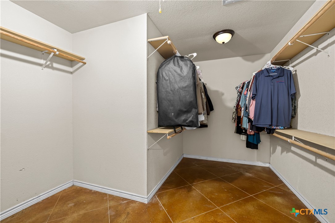 3340 Wilson Valley Road Little River-Academy, TX 76554 - Photo 23 of 47 Primary walk-in closet
