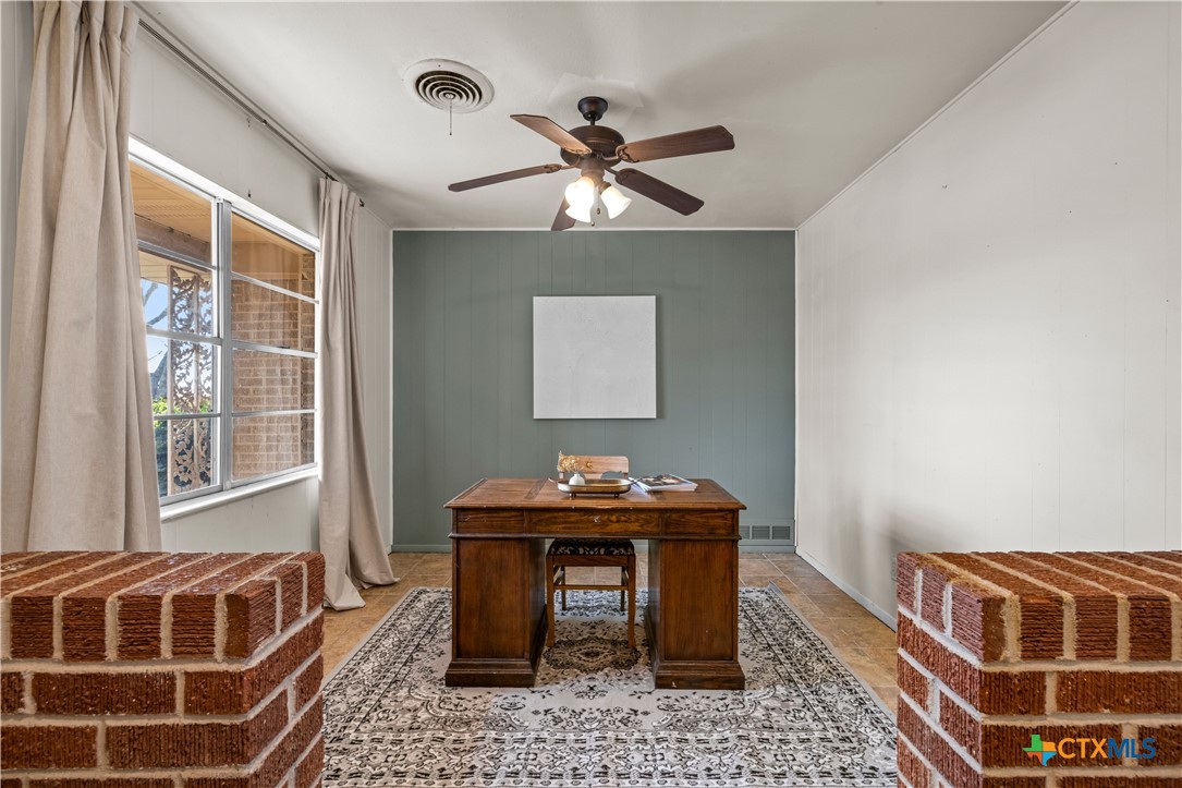 3340 Wilson Valley Road Little River-Academy, TX 76554 - Photo 4 of 47 Office or formal living