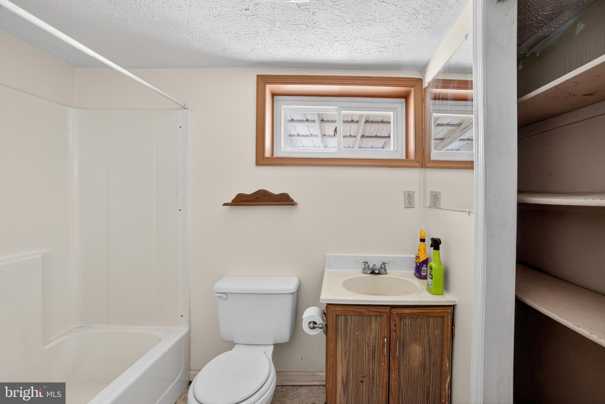 344 Frog Hollow Road Winchester, VA 22603 - Photo 32 of 43