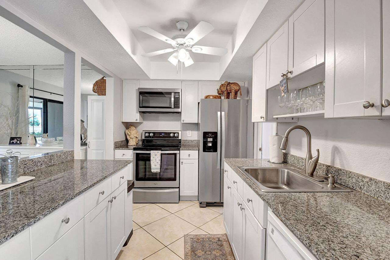 7200 Northwest 2nd Avenue, Unit 164 Boca Raton, FL 33487 - Photo 11 of 34 DSC_1116