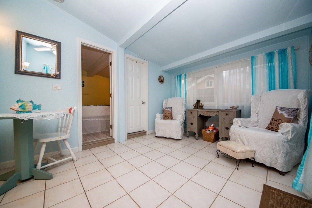 47 R Pleasant Street Wareham, MA 02571 - Photo 11 of 29