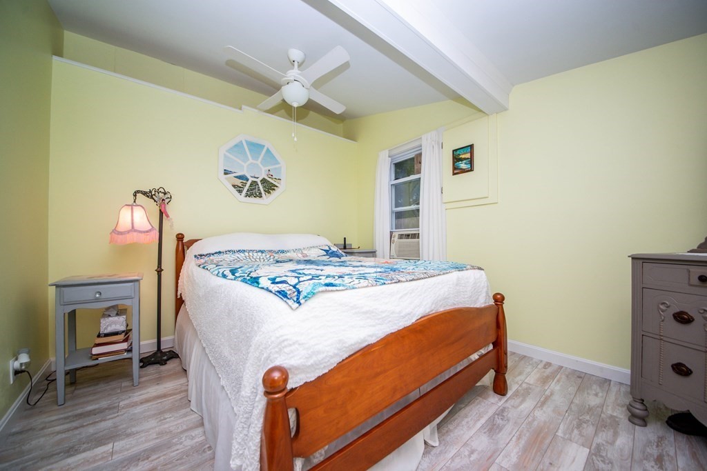 47 R Pleasant Street Wareham, MA 02571 - Photo 13 of 29