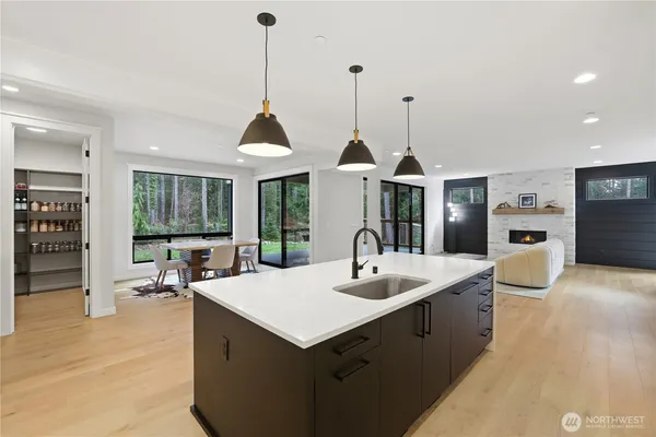 $2,249,000 | 29816 Southeast Lake Retreat N Drive, Ravensdale, WA 98051