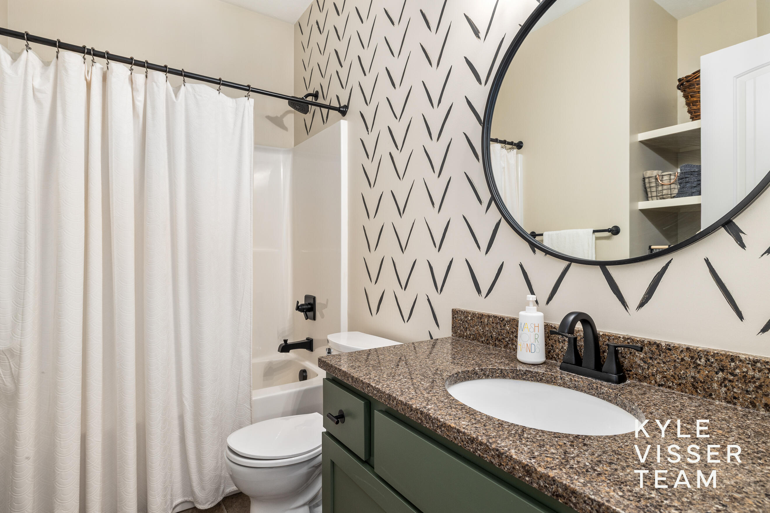 4069 Amazon Drive Lowell, MI 49331 - Photo 35 of 64 3rd Bathroom
