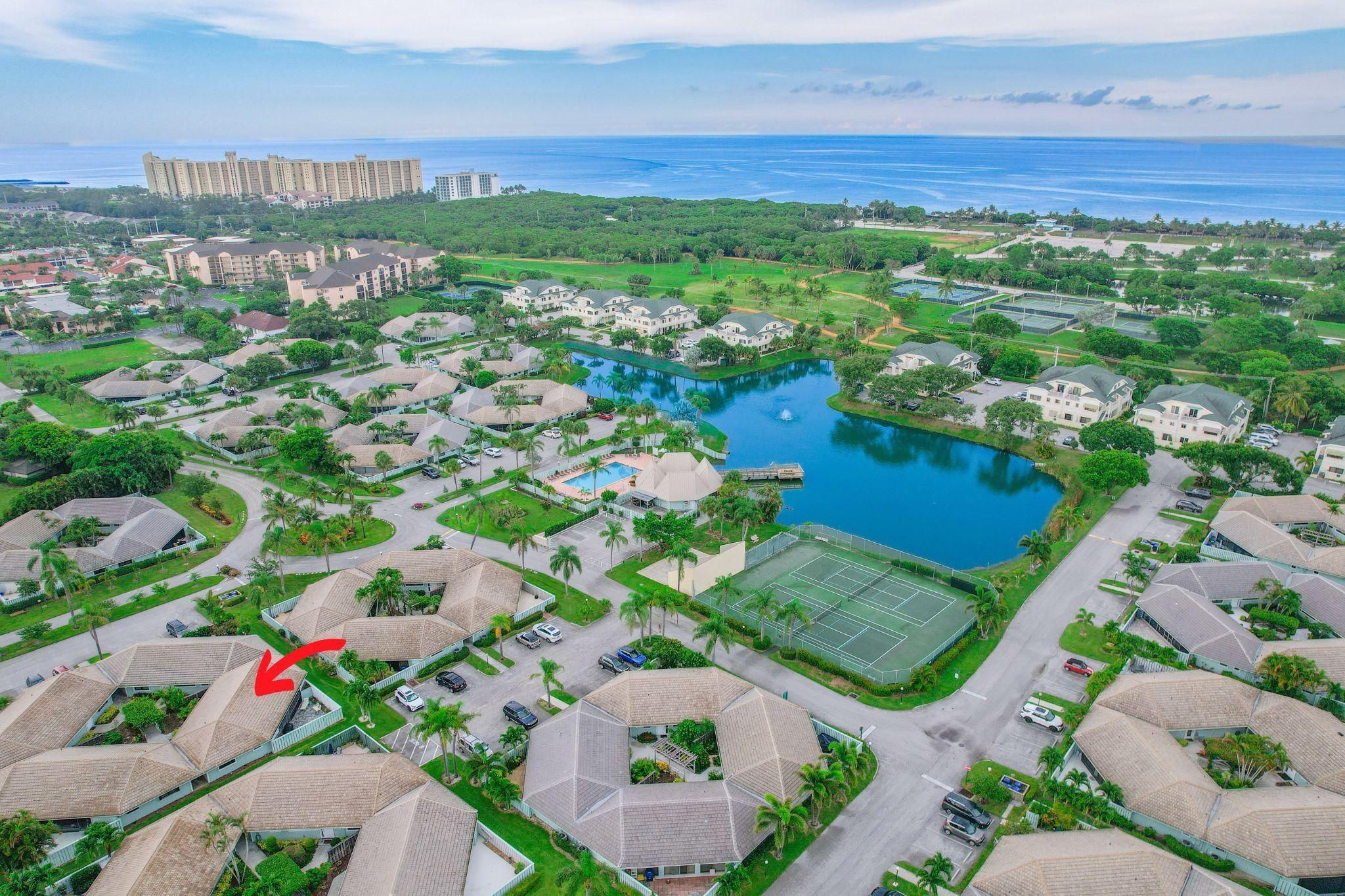 1127 East Seminole Avenue, Unit 11B Jupiter, FL 33477 - Photo 29 of 33 Minutes to beach