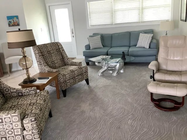 $6,500 | 1127 East Seminole Avenue, Unit 11B, Jupiter, FL 33477