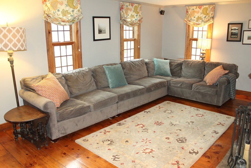 44 Peter Road Plymouth, MA 02360 - Photo 5 of 18 Gallery Image 5