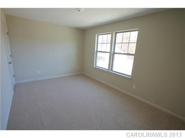 703 Rook Road, Unit 37 Charlotte, NC 28216 - Photo 13 of 15