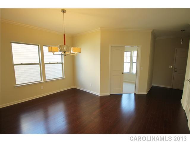 703 Rook Road, Unit 37 Charlotte, NC 28216 - Photo 4 of 15