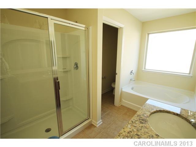 703 Rook Road, Unit 37 Charlotte, NC 28216 - Photo 10 of 15