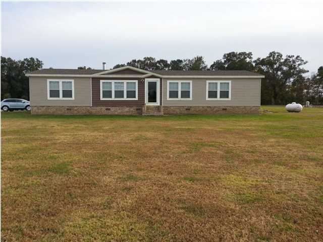 512 O G Track Road Port Barre, LA 70577 - Photo 1 of 12 Primary Photo