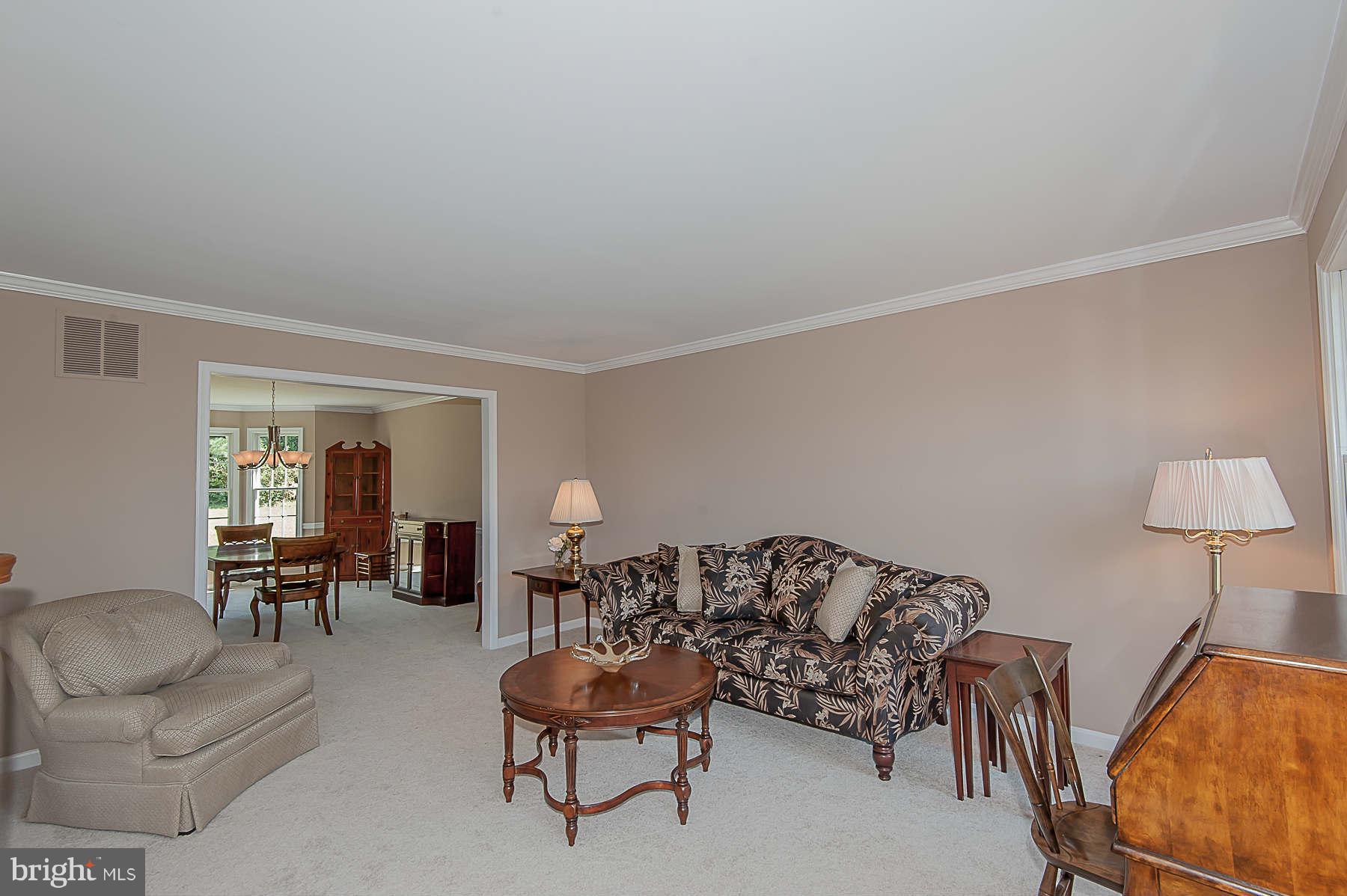 3150 Wheatfield Road Finksburg, MD 21048 - Photo 12 of 30 Living Room