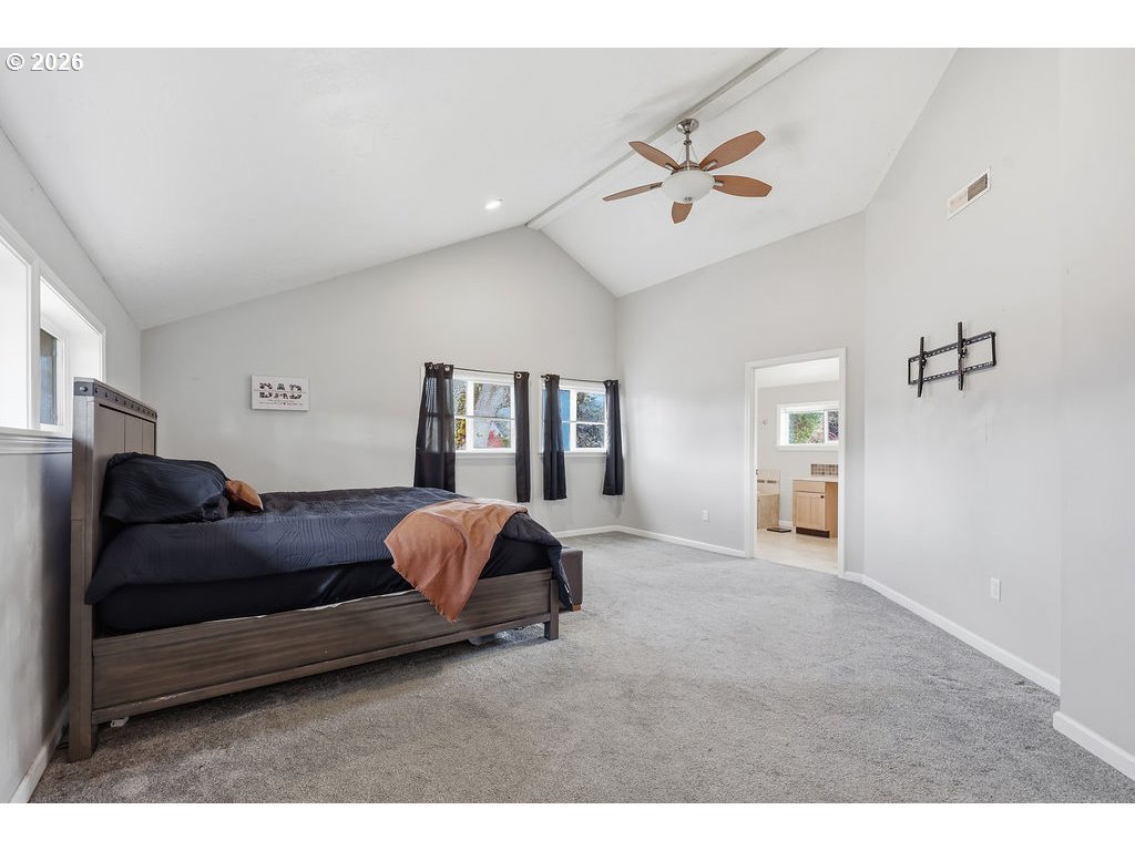 753 64th Street Springfield, OR 97478 - Photo 23 of 36