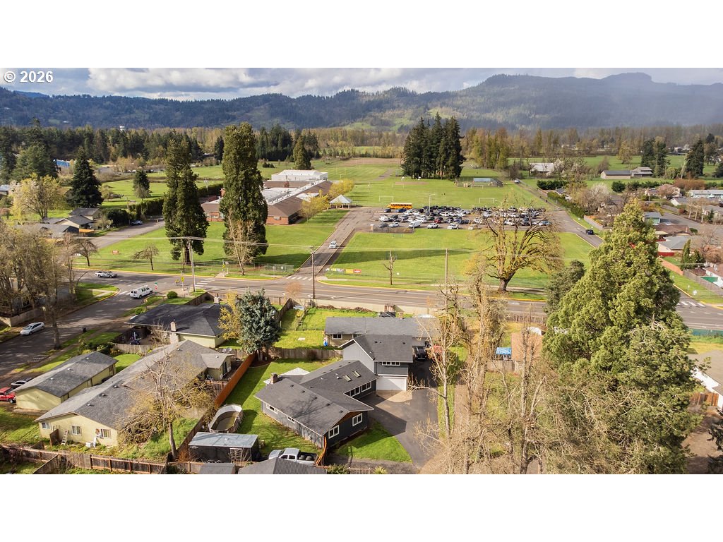 753 64th Street Springfield, OR 97478 - Photo 34 of 36