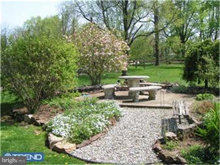 313 Fretz Road Perkasie, PA 18944 - Photo 13 of 21