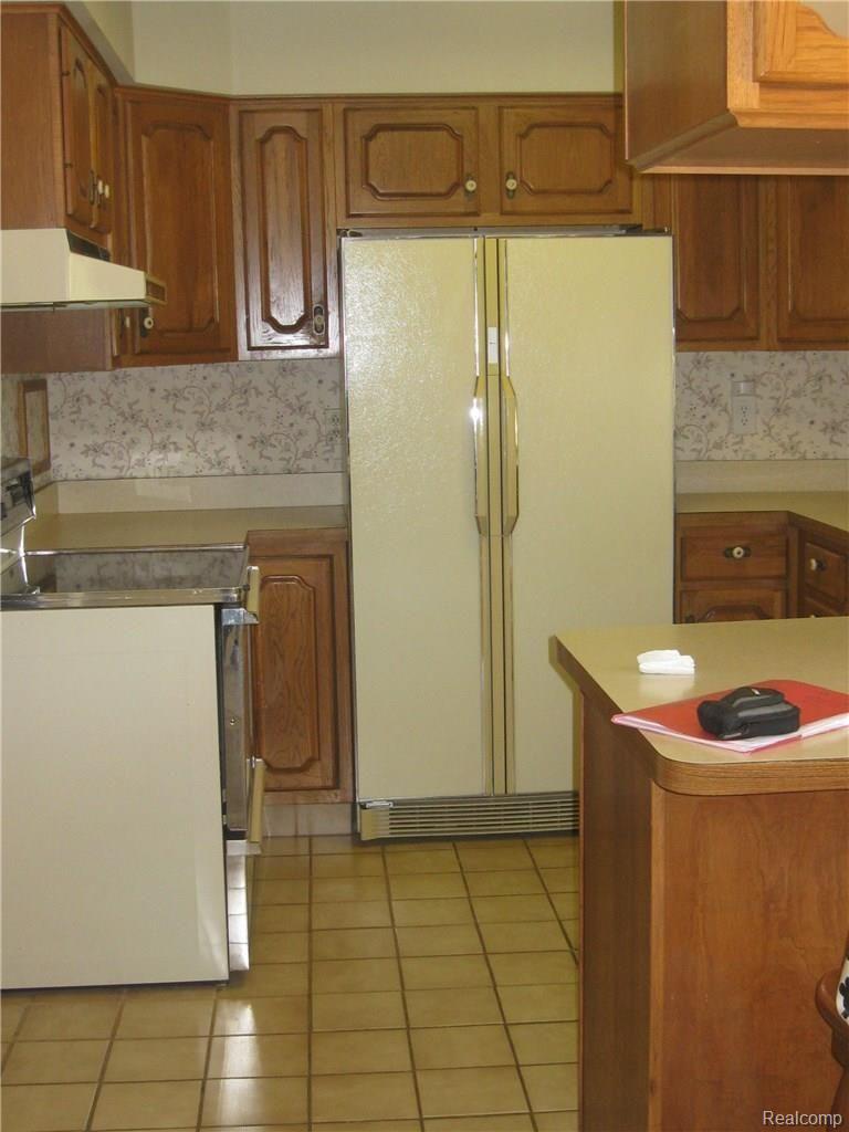 7251 Rattalee Lake Road Clarkston, MI 48348 - Photo 23 of 80 IMG_7065.JPG