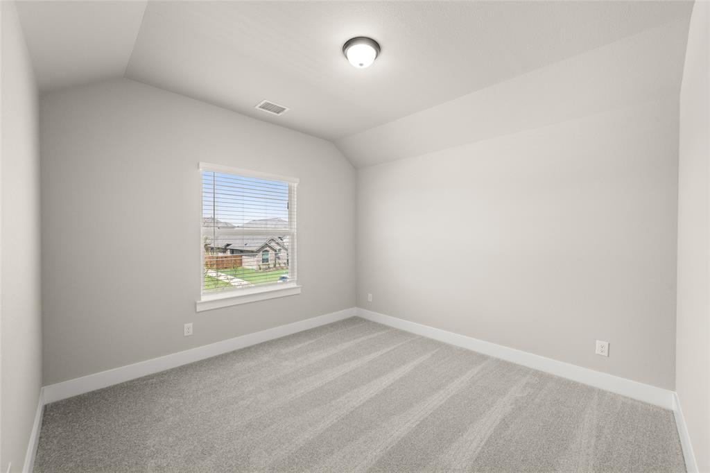 1850 Silver Birch Road Waxahachie, TX 75165 - Photo 29 of 36 an empty room with a window
