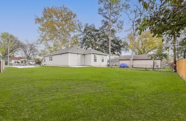 $1,900 | 5824 Glen Lee Drive, Houston, TX 77396