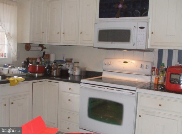 6413 Yates Ford Road Manassas, VA 20111 - Photo 1 of 14 Kitchen