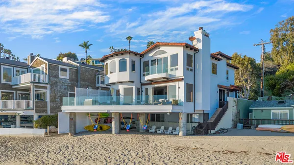 $10,950,000 | 27336 Escondido Beach Road, Malibu, CA 90265