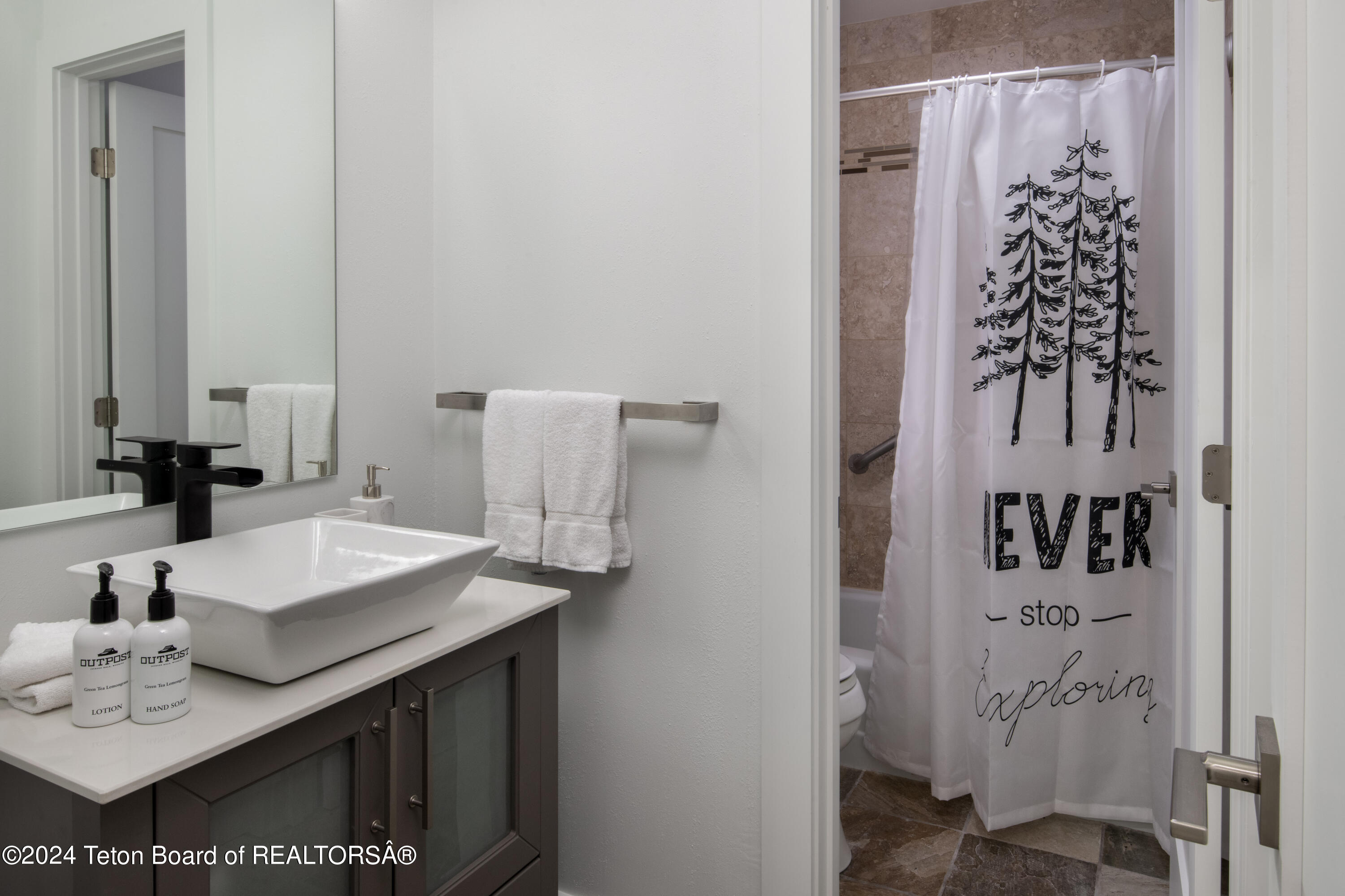 3680 West Michael Drive, Unit W5A Teton Village, WY 83025 - Photo 8 of 8 primary bathroom