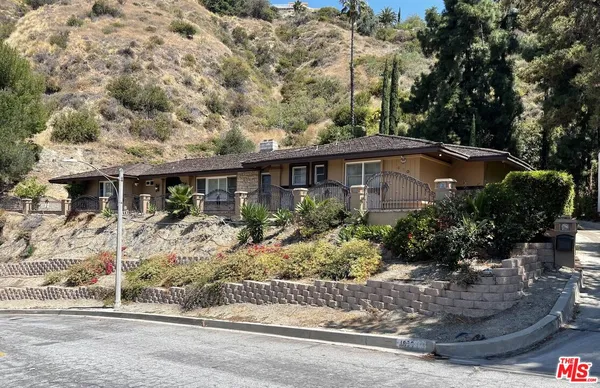 front view of house with a yard