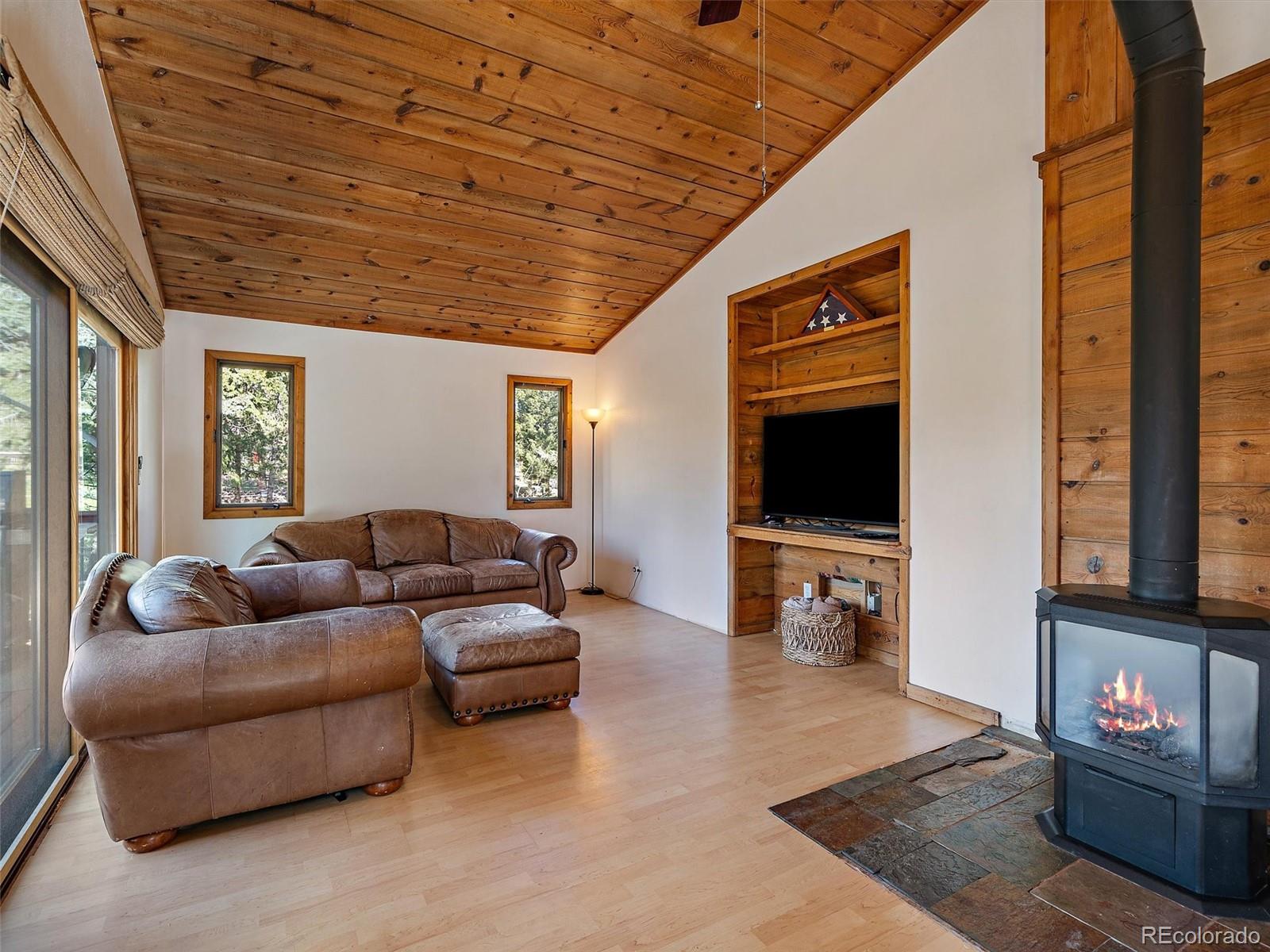 7754 Swaps Trail Evergreen, CO 80439 - Photo 7 of 36