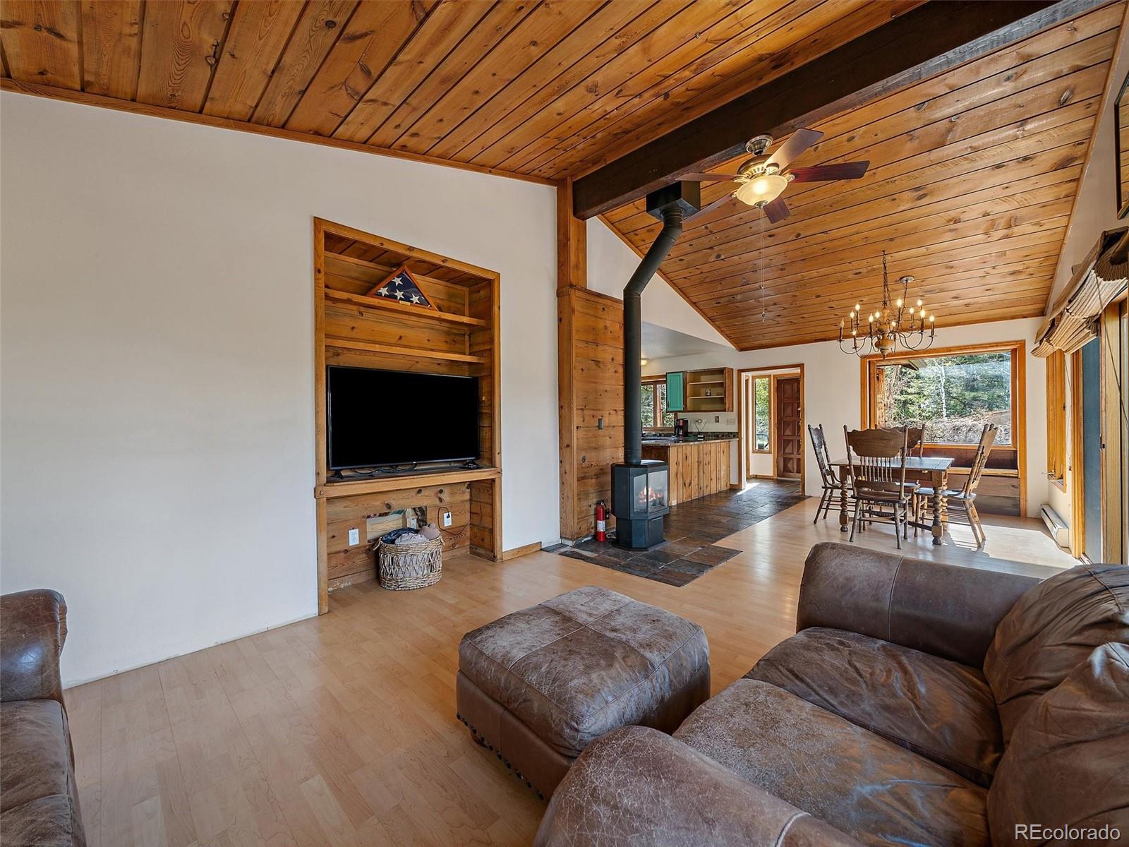 7754 Swaps Trail Evergreen, CO 80439 - Photo 8 of 36