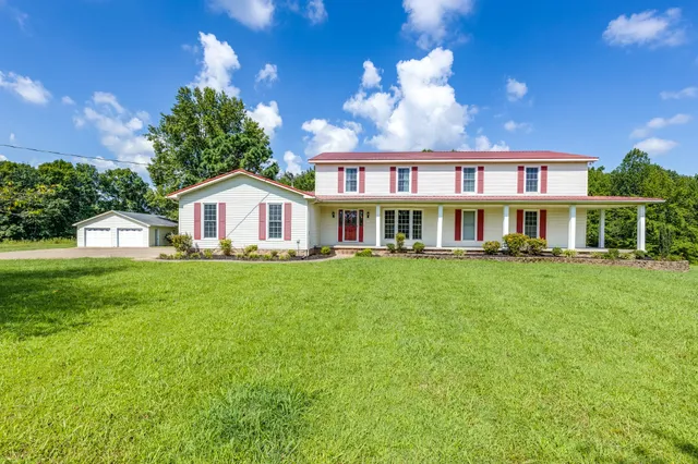 $669,000 | 1087 Charley Davis Road, Goodspring, TN 38460