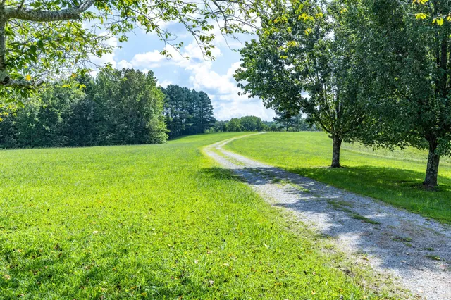 $669,000 | 1087 Charley Davis Road, Goodspring, TN 38460