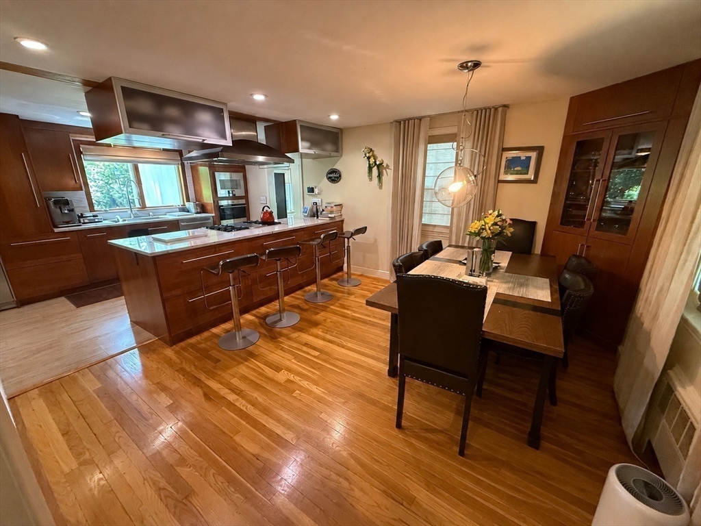 34 Blossomcrest Road Lexington, MA 02421 - Photo 5 of 15