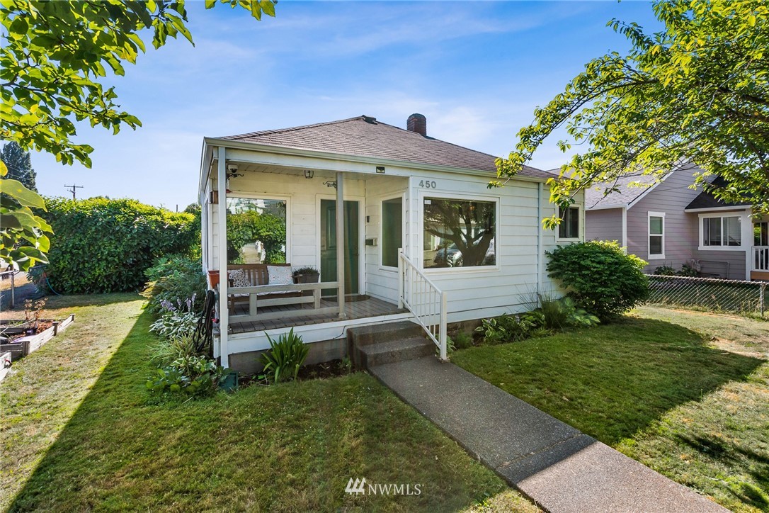 450 Williams Avenue North Renton, WA 98057 - Photo 1 of 18 Gallery Image 1