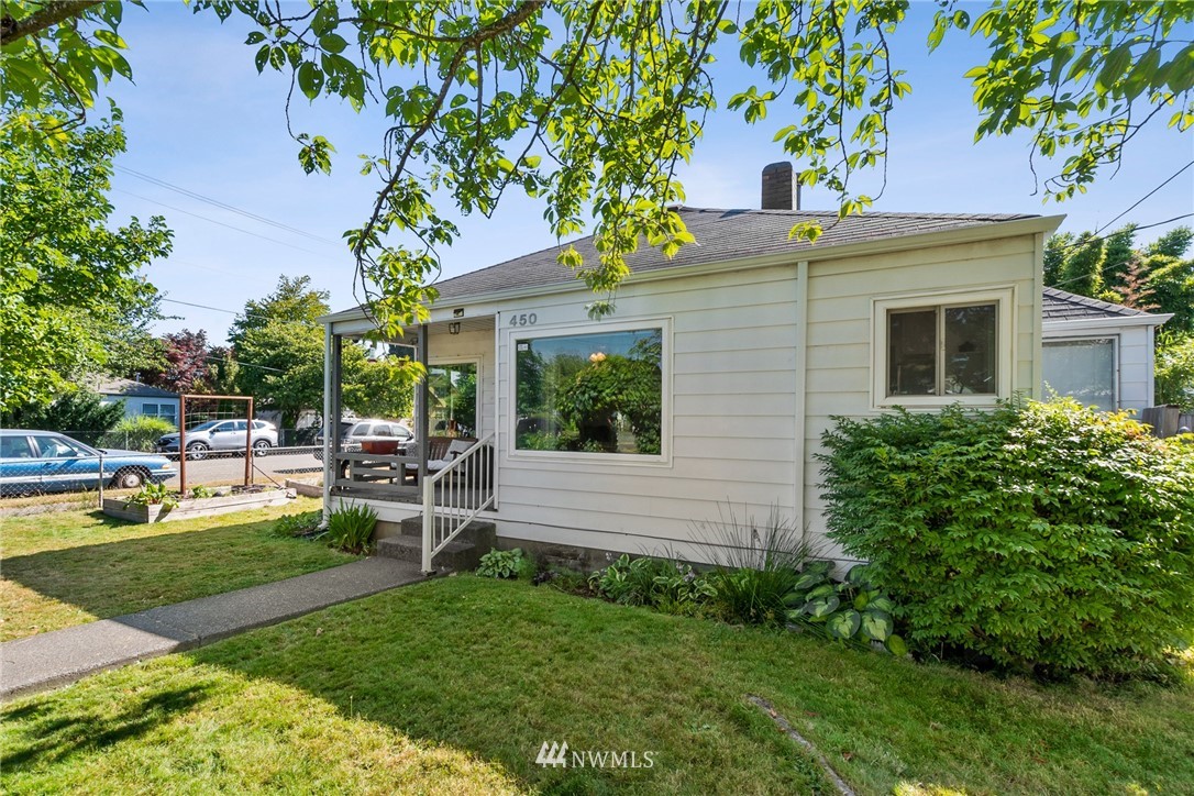 450 Williams Avenue North Renton, WA 98057 - Photo 3 of 18 Gallery Image 3