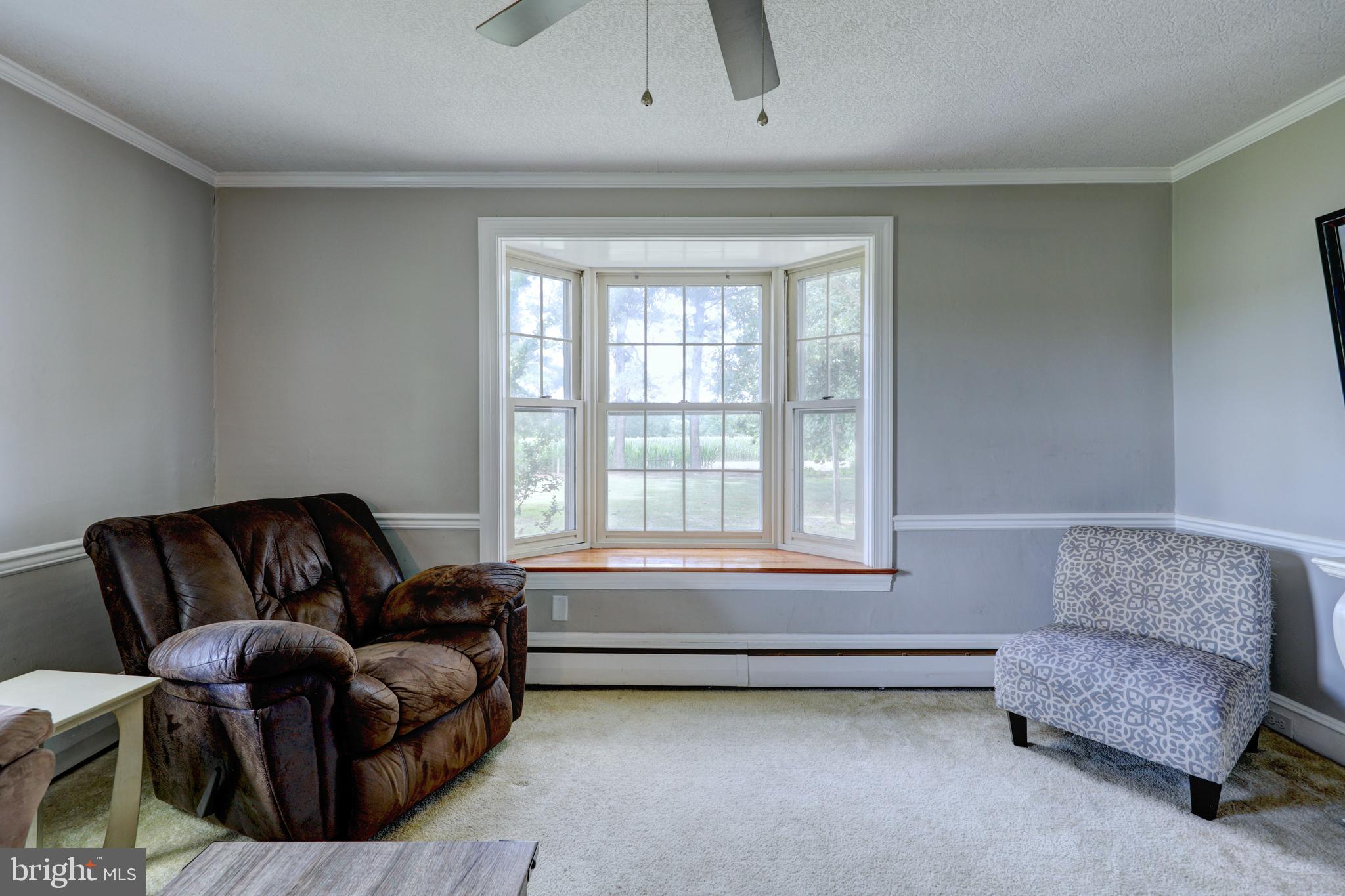 31767 East Line Road Delmar, MD 21875 - Photo 18 of 50 Family Room
