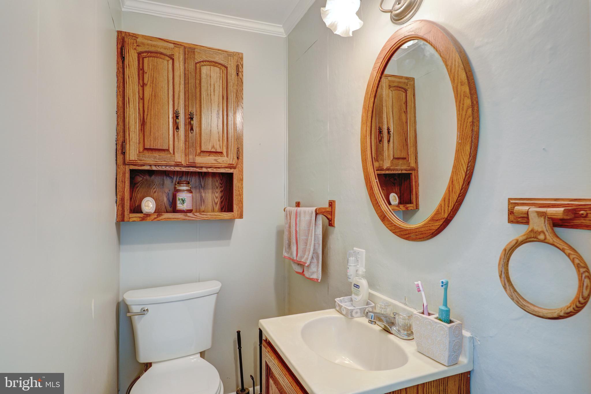 31767 East Line Road Delmar, MD 21875 - Photo 33 of 50 Upstairs Bathroom