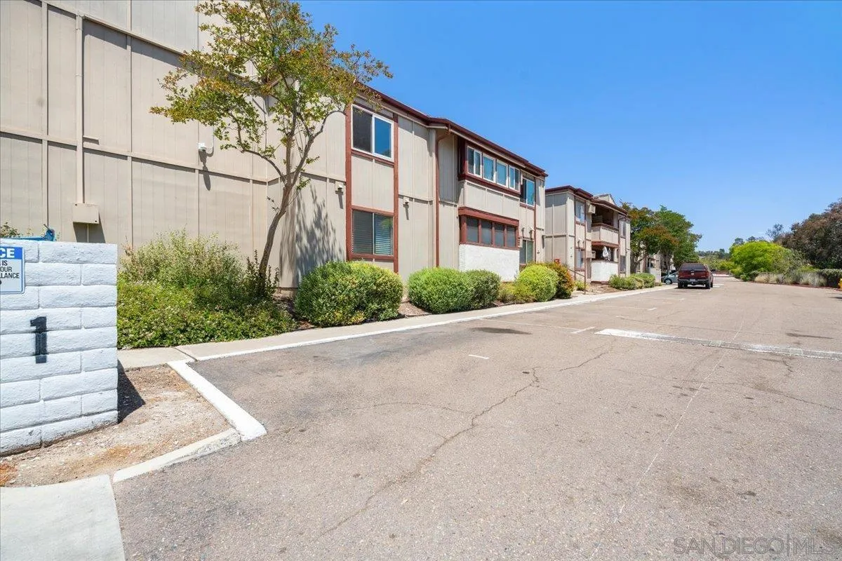 5473 Adobe Falls Road, Unit 9 San Diego, CA 92120 - Photo 21 of 21