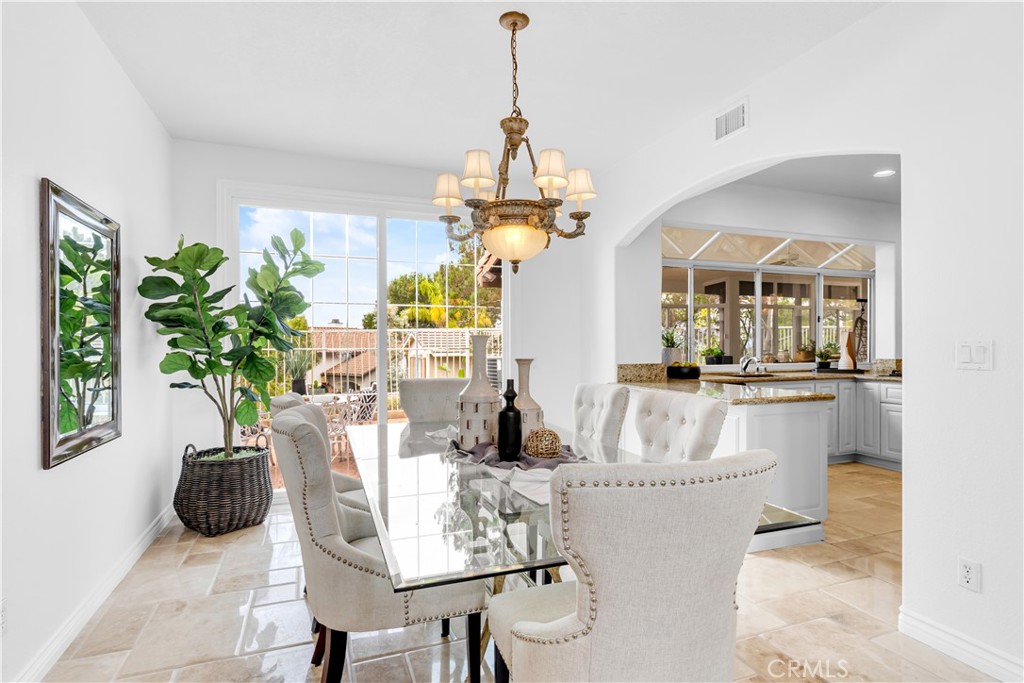 29 Sandbridge Aliso Viejo, CA 92656 - Photo 4 of 46