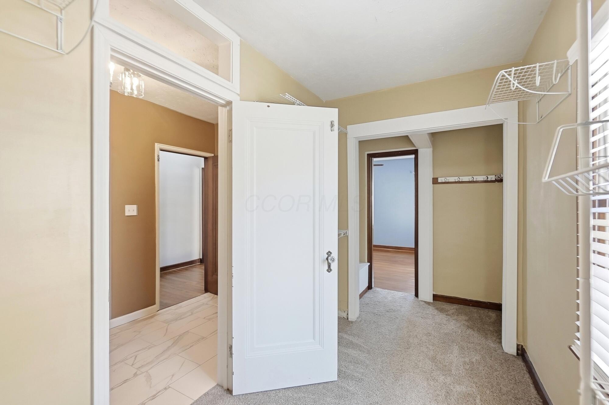 1404 Meadow Road Columbus, OH 43212 - Photo 21 of 55 139