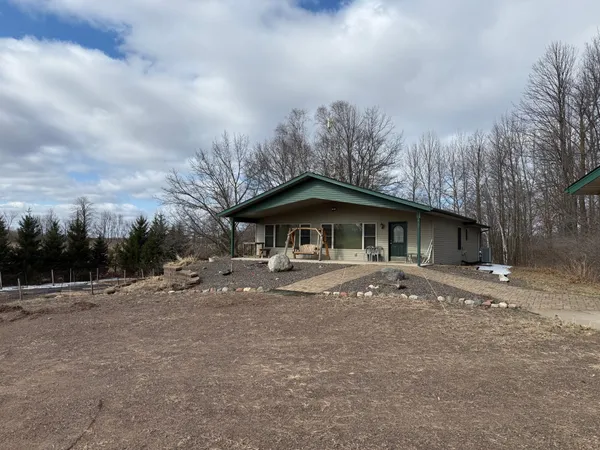 $1,150,000 | 41273 Swede Alley, Hinckley, MN 55037