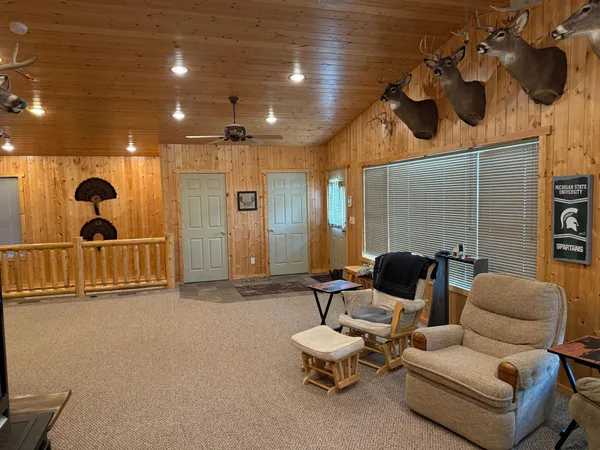 $1,150,000 | 41273 Swede Alley, Hinckley, MN 55037