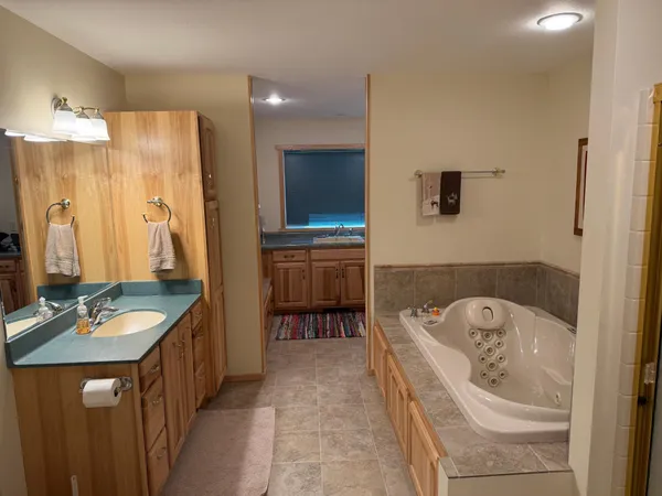 $1,150,000 | 41273 Swede Alley, Hinckley, MN 55037