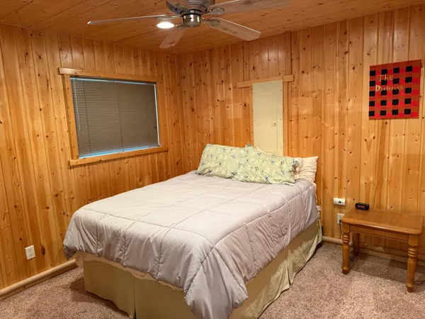 $1,150,000 | 41273 Swede Alley, Hinckley, MN 55037