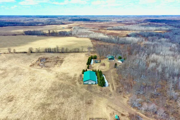 $1,150,000 | 41273 Swede Alley, Hinckley, MN 55037
